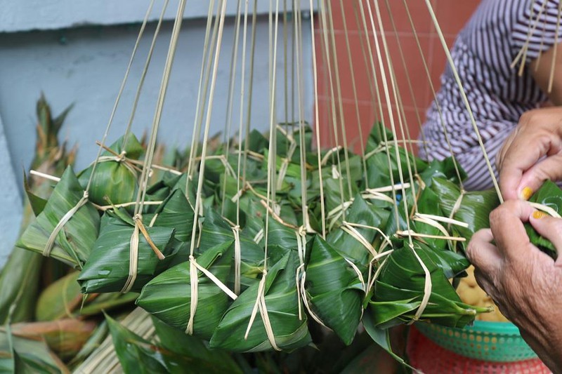 Tết Đoan Ngọ, ăn bánh ú tro thế nào để không tăng cân và bảo quản ra sao để bánh lâu không hỏng? - Ảnh 4.