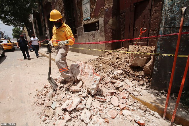 Mexico: Động đất 7,4 độ richter, ít nhất 5 người thiệt mạng - Ảnh 7.