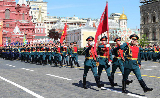 Nga: Hoành tráng lễ diễu binh kỷ niệm 75 năm Ngày Chiến thắng - Ảnh 4.