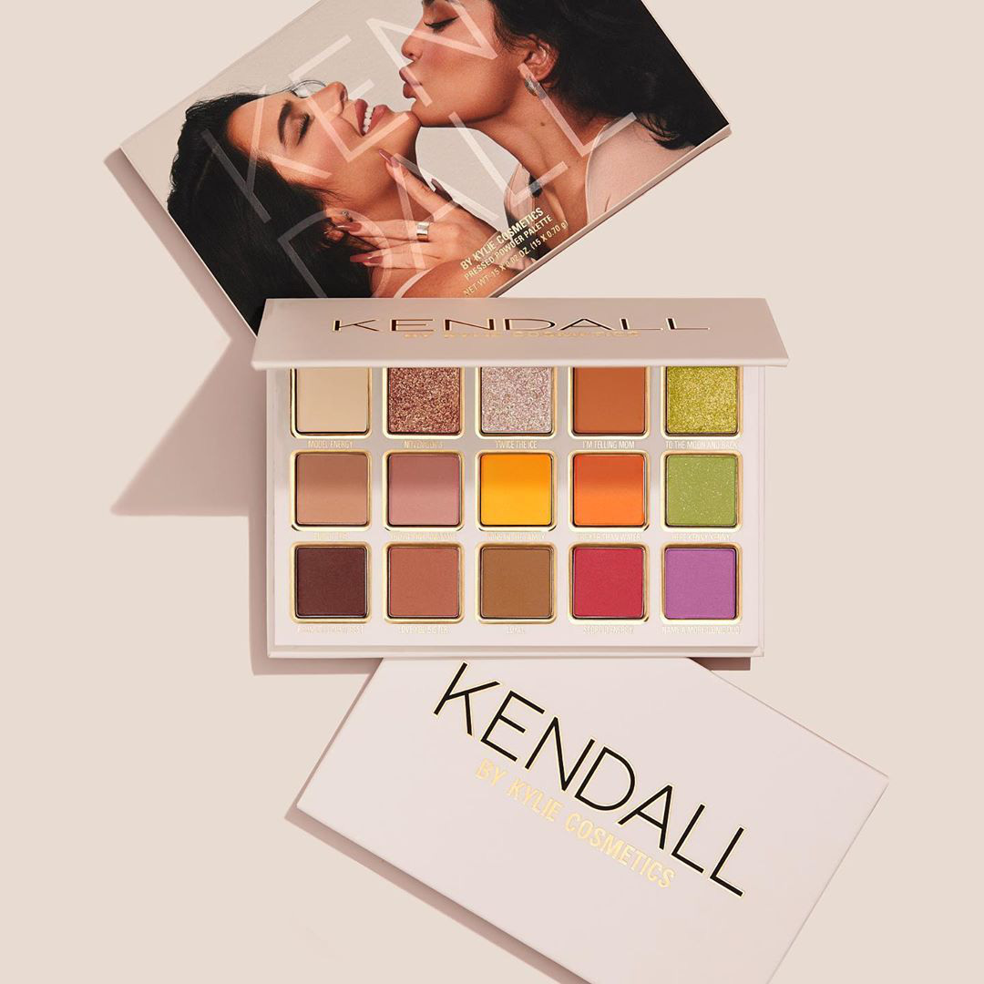 Bảng mắt Kendall x Kylie bị chê giả dối, Kylie cao tay đáp trả anti-fan bằng chính... mặt của Kendall - Ảnh 4.