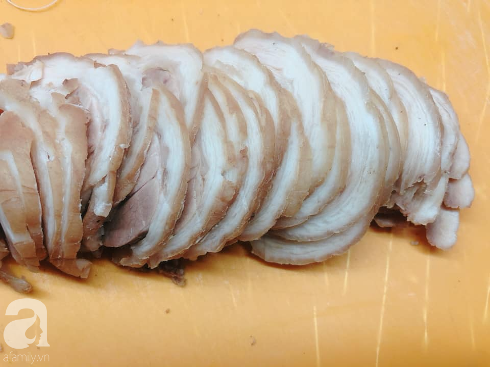 Bánh Chị: Món Ngon Đơn Giản Nhưng Đầy Ký Ức Từ Bình Dương