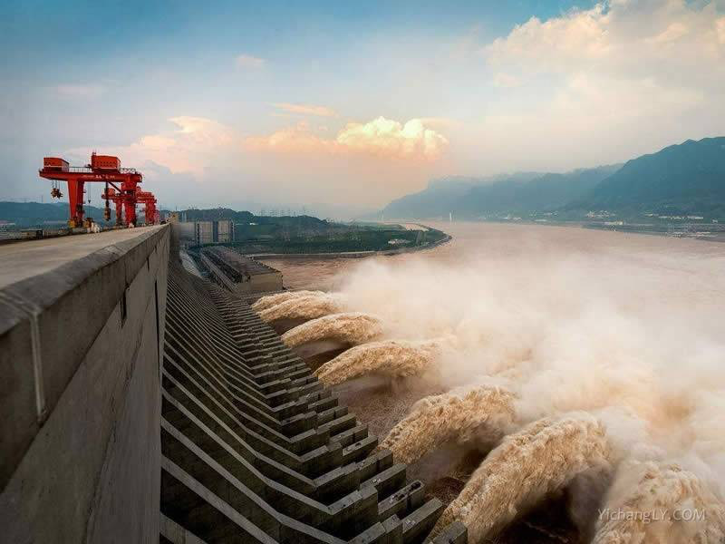 Trung Quốc xả lũ đập Tam Hiệp lúc nào? - Ảnh 1. Trung Quốc xả lũ đập Tam Hiệp lúc nào? - Ảnh 1.