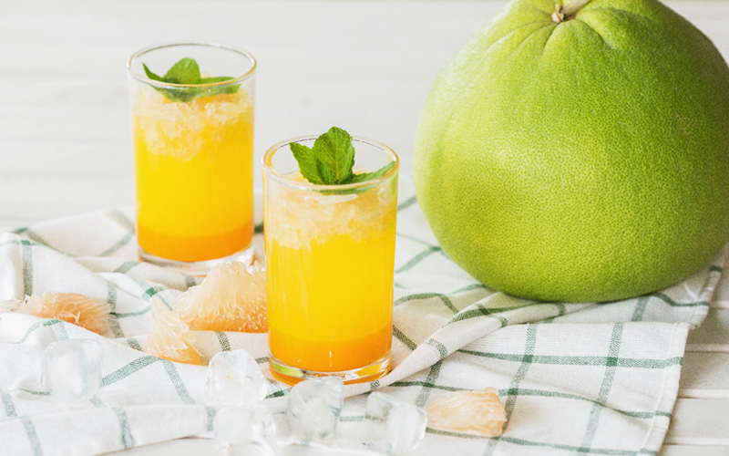 Mùa hè đi nắng nhiều, các chị em lưu lại ngay các công thức nước ép hoa quả giúp da trắng sáng mịn màng này nhé! - Ảnh 2. Mùa hè đi nắng nhiều, các chị em lưu lại ngay các công thức nước ép hoa quả giúp da trắng sáng mịn màng này nhé! - Ảnh 2.