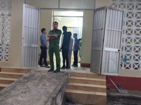 Diễn biến mới nhất vụ bị cáo nhảy lầu tự tử tại TAND tỉnh Bình Phước - Ảnh 1.