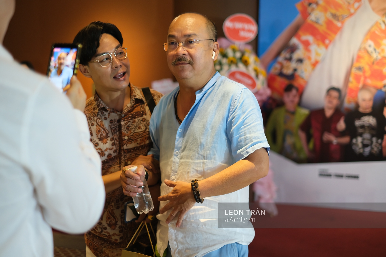 D&agrave;n diễn vi&ecirc;n h&agrave;i quy tụ mừng Hồng V&acirc;n ra mắt phim mới - Ảnh 5.