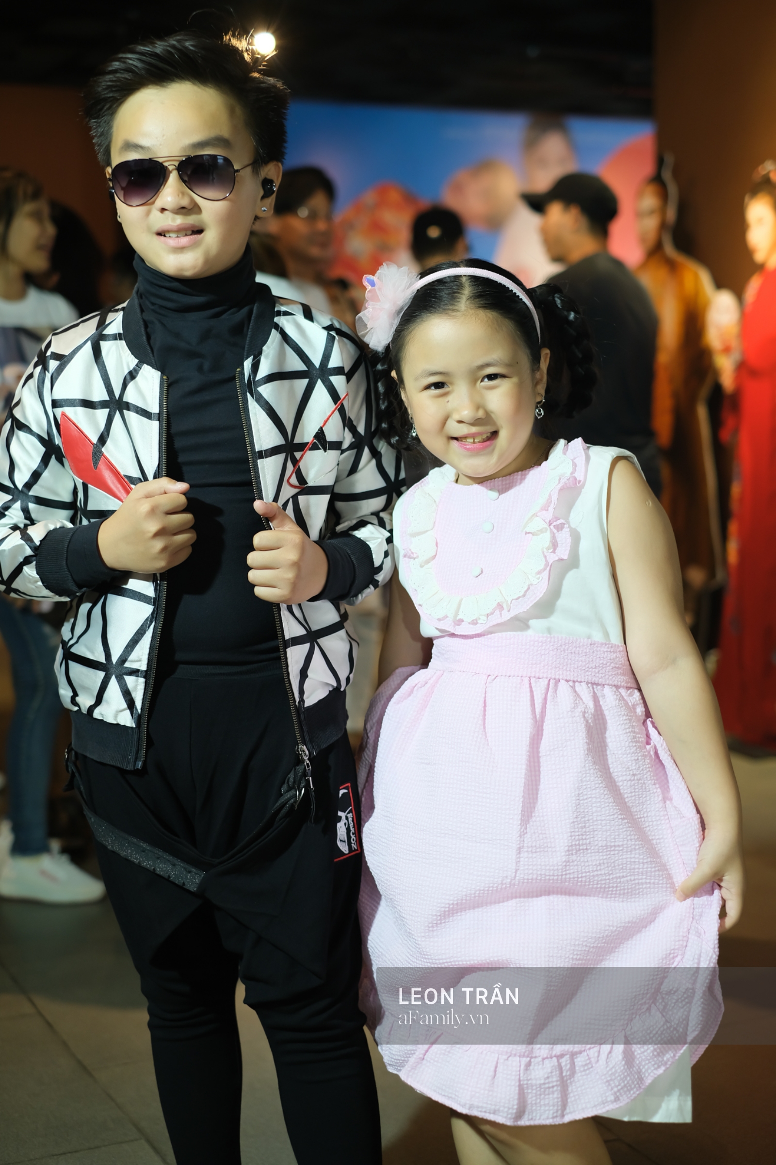 D&agrave;n diễn vi&ecirc;n h&agrave;i quy tụ mừng Hồng V&acirc;n ra mắt phim mới - Ảnh 6.