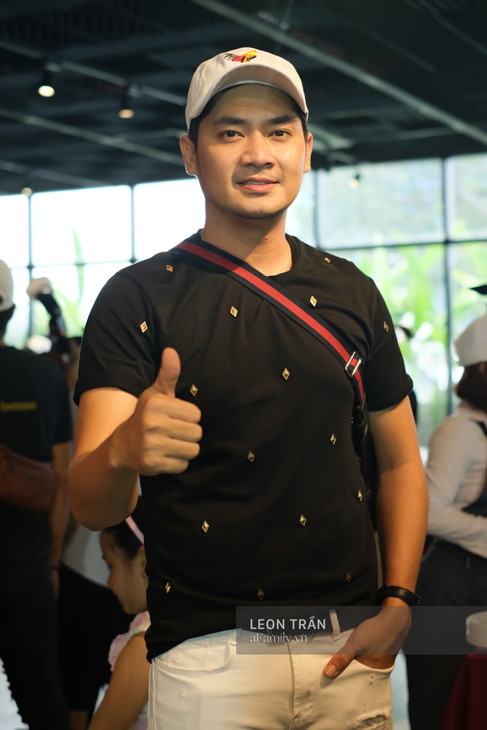 D&agrave;n diễn vi&ecirc;n h&agrave;i quy tụ mừng Hồng V&acirc;n ra mắt phim mới - Ảnh 7.