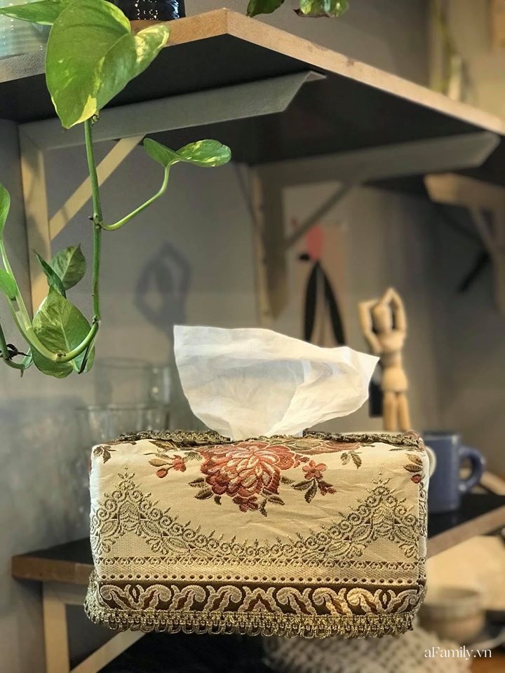 Nghe chủ shop thời trang tại Sài Gòn mách cách mua đồ decor vải second-hand, làm sao để tìm được món phụ kiện độc đáo, giá rẻ lại không bị lỗi - Ảnh 4.