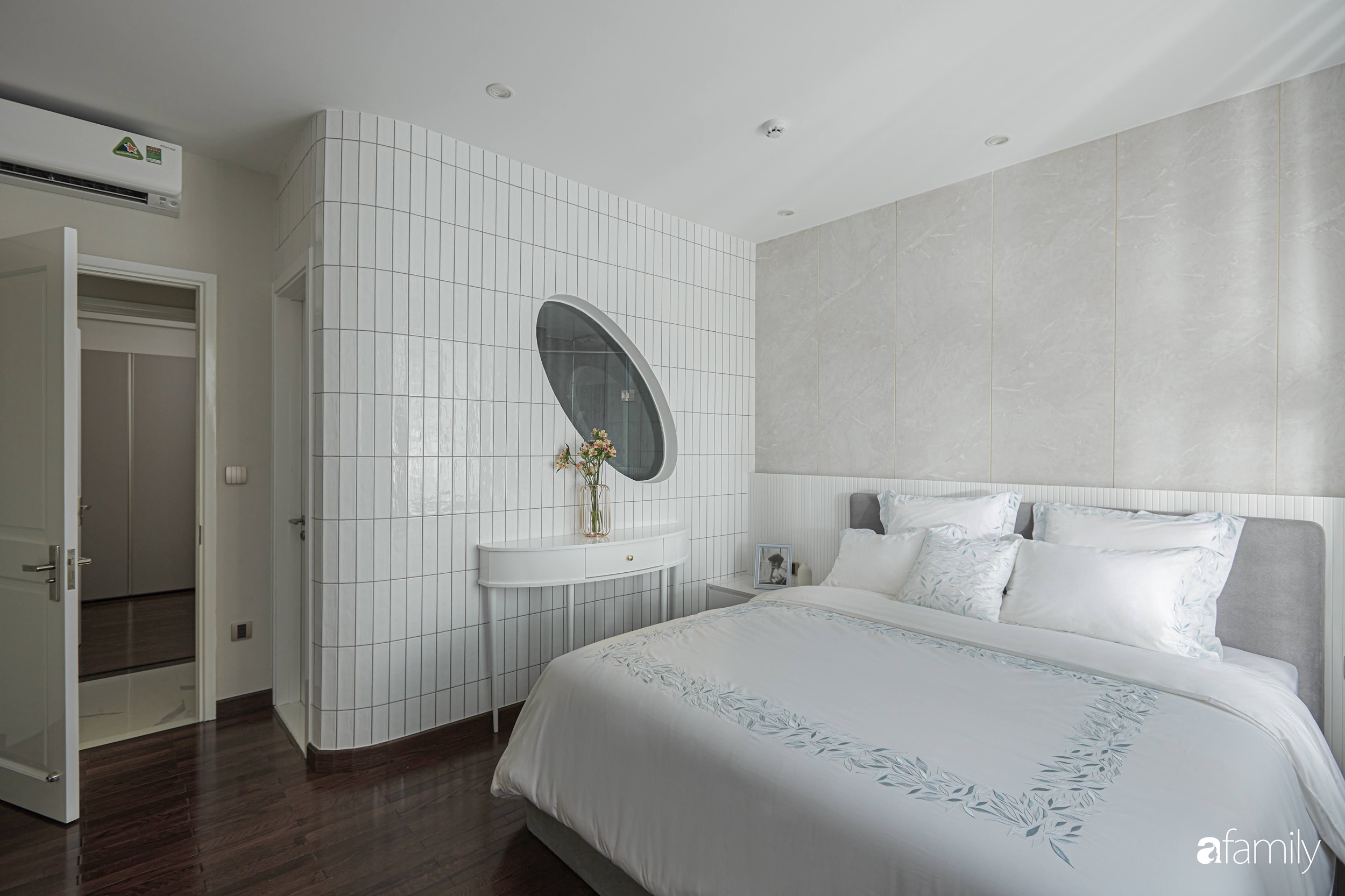 Căn hộ 85m² đẹp sang chảnh với nội thất cao cấp như khách sạn 5 sao ở TP HCM - Ảnh 9.