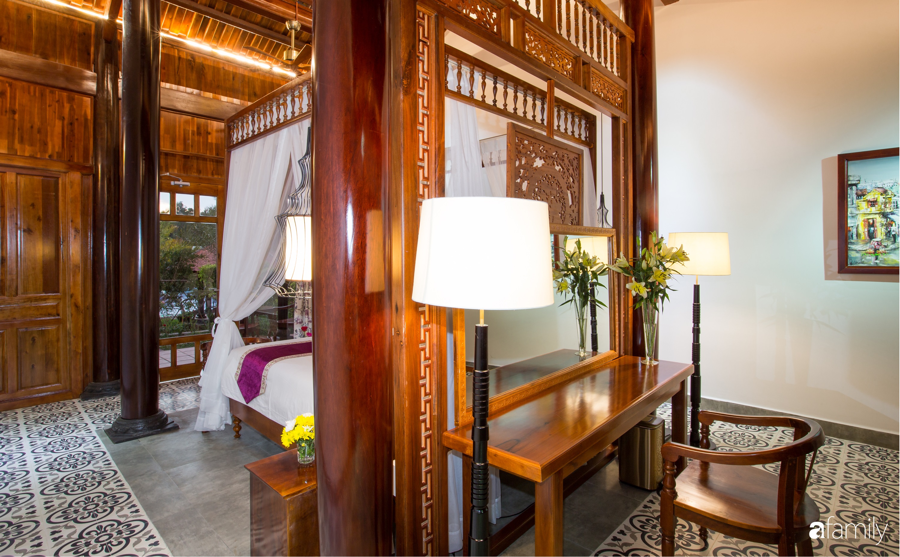 Căn nhà gỗ mang vẻ đẹp của văn hóa truyền thống ẩn mình trong màu xanh thiên nhiên của Phú Quốc - Ảnh 9.