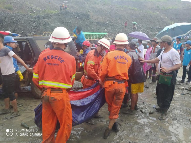 Sạt lở ở Myanmar: &quot;Sau 1 phút, tất cả mọi người dưới chân đồi biến mất&quot; - Ảnh 1.