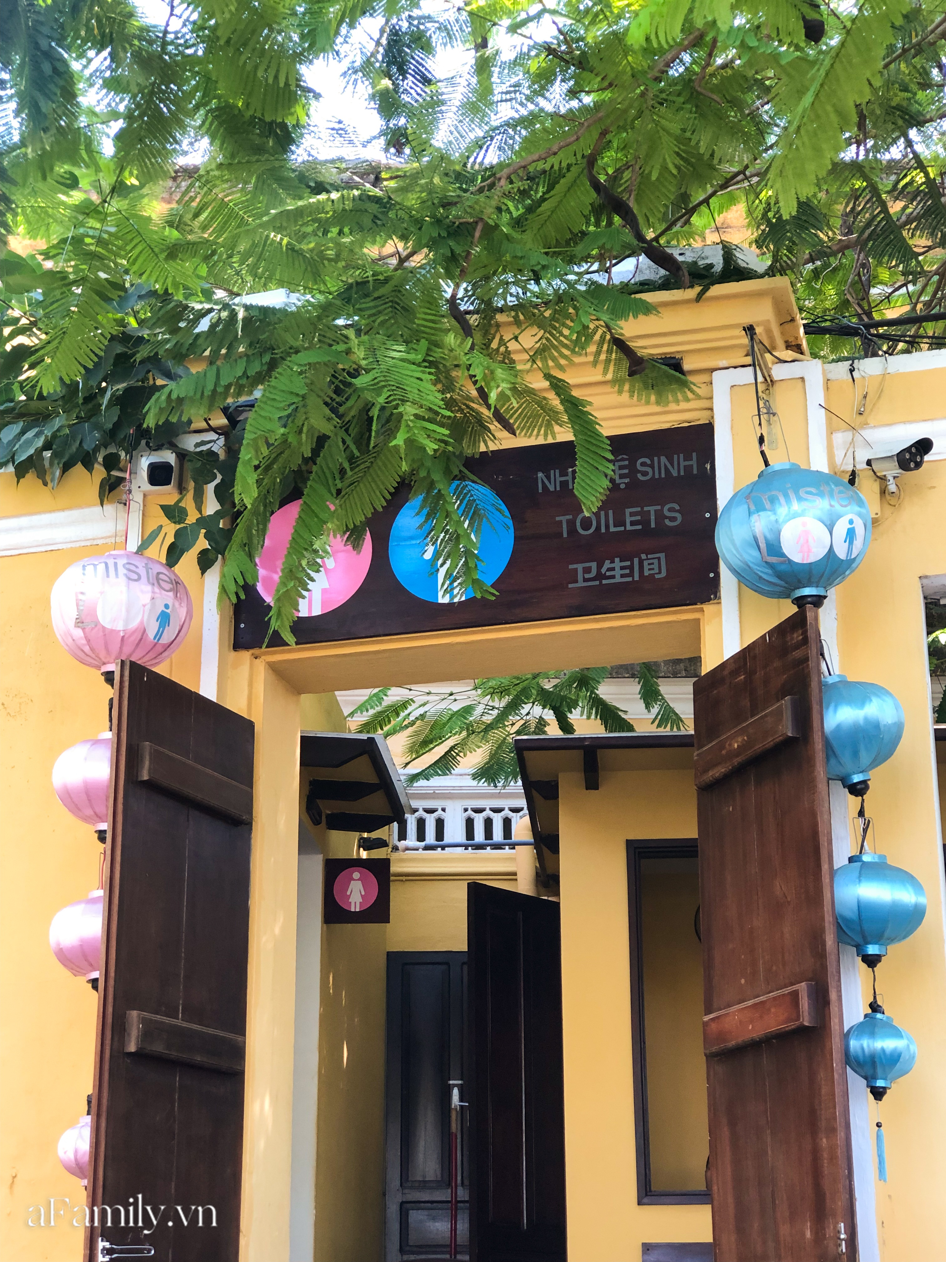 Tận mắt chứng kiến nhà vệ sinh 5 sao ở Hội An - Ảnh 3. Tận mắt chứng kiến nhà vệ sinh 5 sao ở Hội An - Ảnh 3.