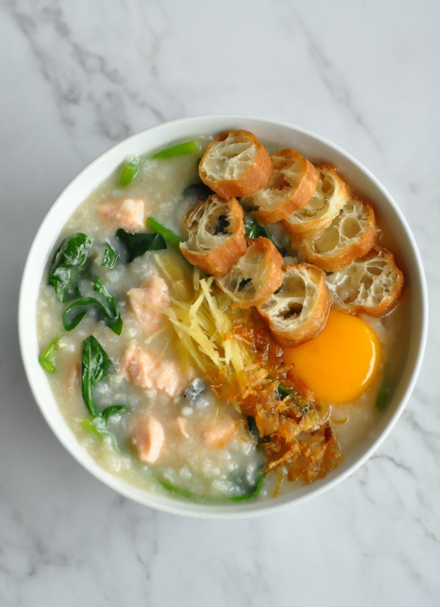 Vụn cá hồi đang có giá rất rẻ, các chị em mua ngay để làm các món ăn này nhé - Ảnh 5. Vụn cá hồi đang có giá rất rẻ, các chị em mua ngay để làm các món ăn này nhé - Ảnh 5.