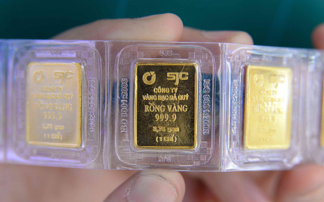 Giá vàng trong nước chính thức vượt mốc 55 triệu đồng/lượng - Ảnh 2.