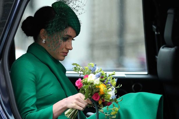 Meghan Markle rơi nước mắt tuyên bố rằng đã từ bỏ mọi thứ vì hoàng gia Anh nhưng kết quả nhận được thật đắng cay - Ảnh 1.