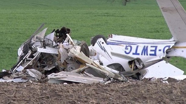 Tai nạn máy bay ở Đức khiến 3 người thiệt mạng - Ảnh 1.