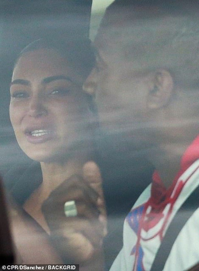Kim Kardashian bật khóc khi trò chuyện với chồng sau vụ căng thẳng - Ảnh 2.