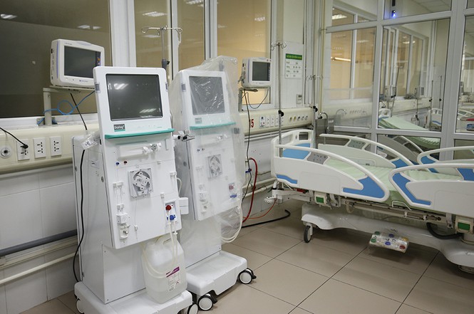 Bên trong bệnh viện đón 120 người nhiễm COVID -19 về từ Guinea Xích Đạo - Ảnh 7.