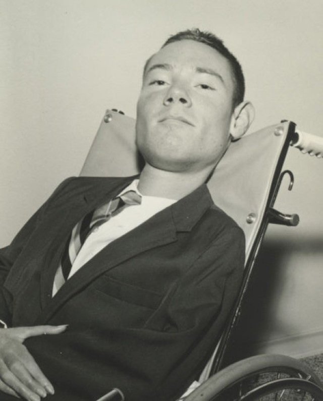 Câu chuyện cuộc đời của người đàn ông sống sót sau đại dịch bại liệt ở Mỹ, gần 70 năm sống chung với &quot;lá phổi sắt&quot; vẫn trở thành luật sư tài ba - Ảnh 3.