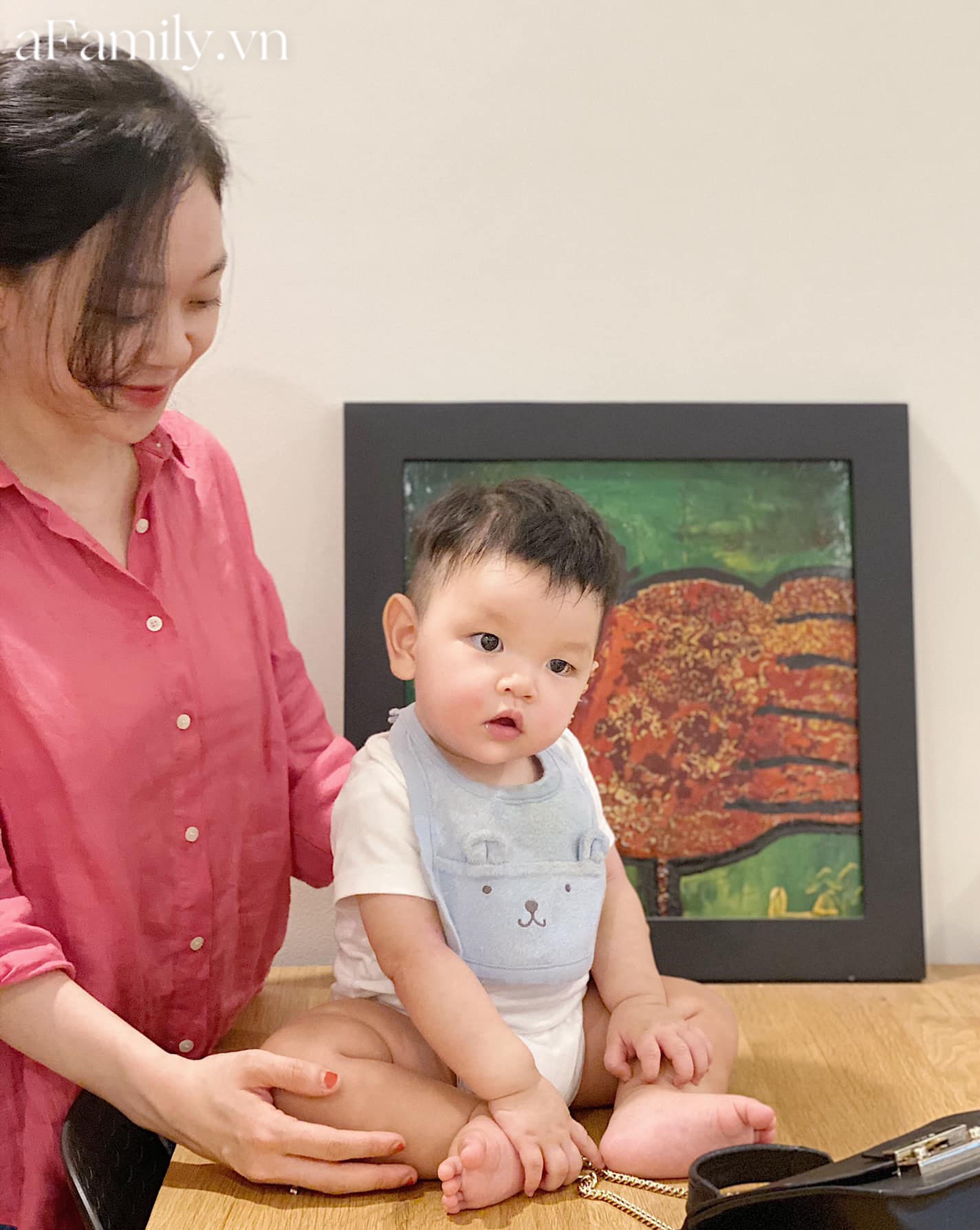 Mẹ S&agrave;i G&ograve;n chuẩn bị bữa ăn dặm cho con si&ecirc;u hấp dẫn, b&eacute; 11 th&aacute;ng ăn được "ti tỉ" m&oacute;n nhờ loạt b&iacute; quyết đ&aacute;ng học hỏi - Ảnh 1.