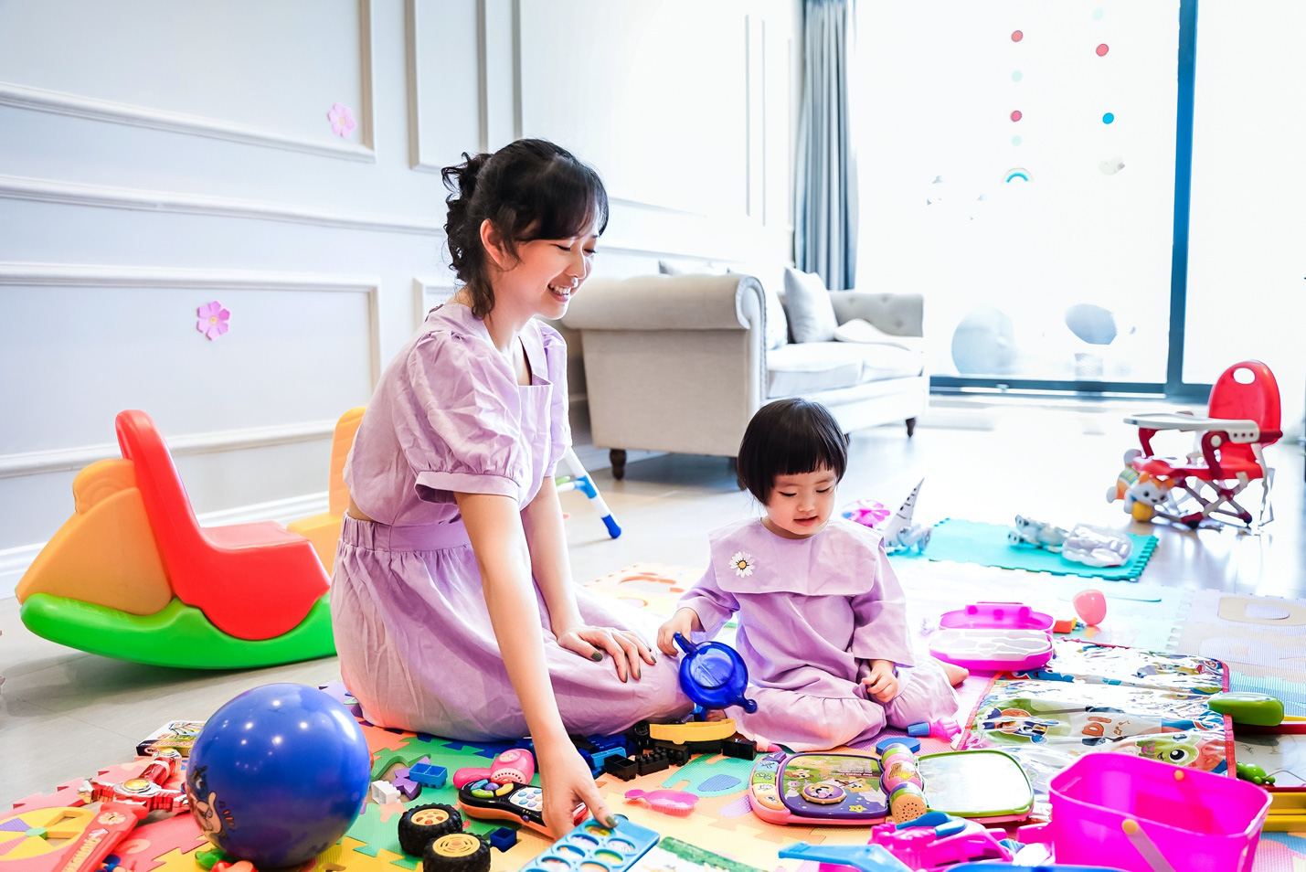 &ldquo;Bố ơi, H&egrave; n&agrave;y m&igrave;nh đi đ&acirc;u thế?&rdquo; - Ảnh 3.