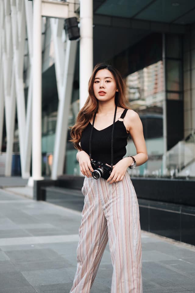 Cô bạn thân của Lisa ở Thái Lan: Nhan sắc đẹp chẳng kém idol, style đơn giản mà vẫn sexy hết nút - Ảnh 12.