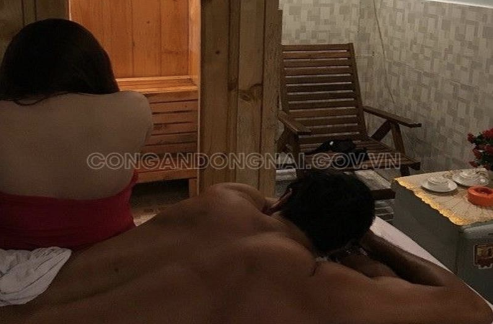Gai xinh di massage kich duc