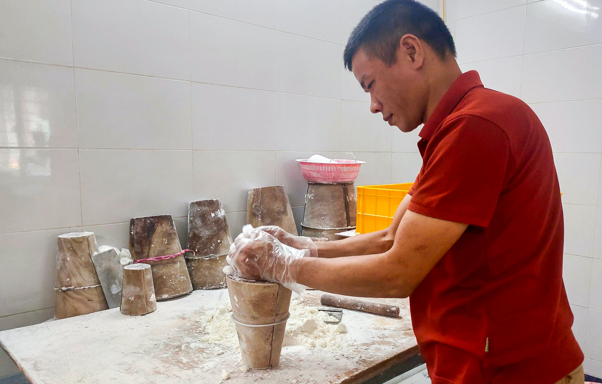 Cận cảnh các công đoạn làm ra thương hiệu oản nổi tiếng tại Hà Nội - Ảnh 3. Cận cảnh các công đoạn làm ra thương hiệu oản nổi tiếng tại Hà Nội - Ảnh 3.
