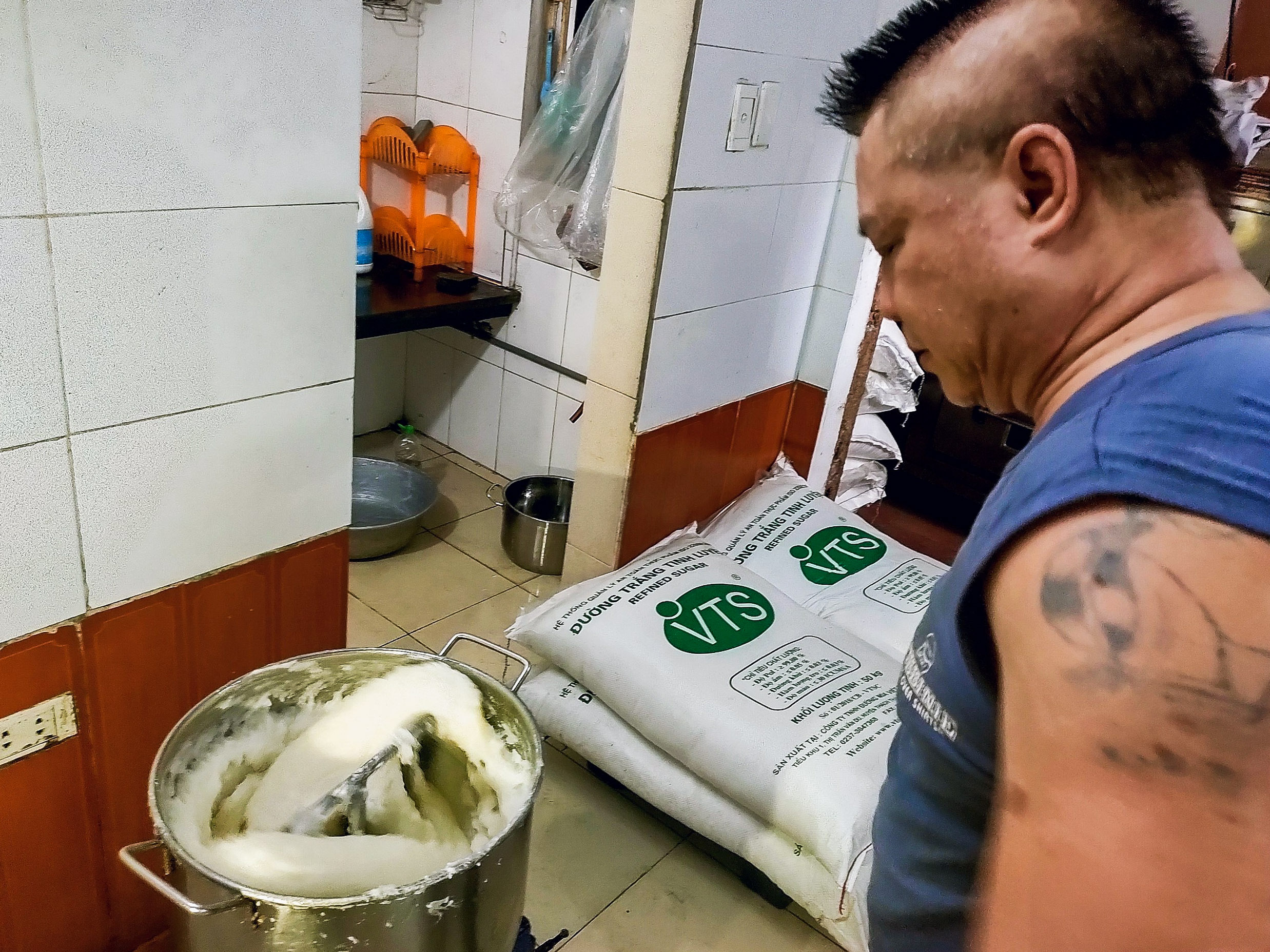 Cận cảnh các công đoạn làm ra thương hiệu oản nổi tiếng tại Hà Nội - Ảnh 2. Cận cảnh các công đoạn làm ra thương hiệu oản nổi tiếng tại Hà Nội - Ảnh 2.