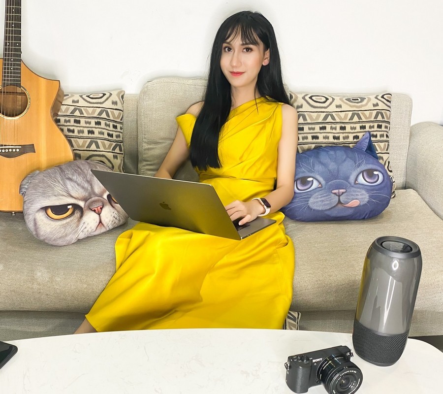Lynk Lee đụng hàng với Hương Giang: Hoa hậu chuyển giới vẫn lấn át một bậc nhờ độ sang chảnh - Ảnh 1. Lynk Lee đụng hàng với Hương Giang: Hoa hậu chuyển giới vẫn lấn át một bậc nhờ độ sang chảnh - Ảnh 1.