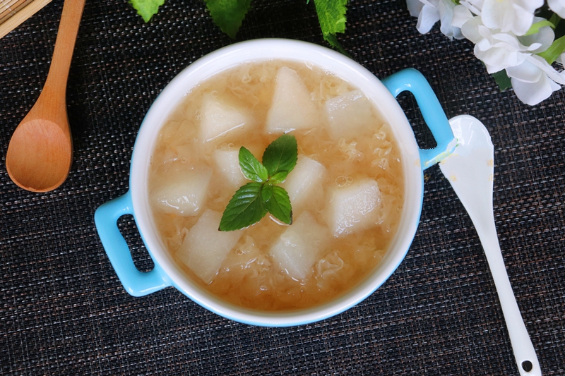 Có món chè càng ăn càng đẹp lại chẳng sợ béo thì chị em còn chần chừ gì mà chưa thử ngay? - Ảnh 6. Có món chè càng ăn càng đẹp lại chẳng sợ béo thì chị em còn chần chừ gì mà chưa thử ngay? - Ảnh 6.