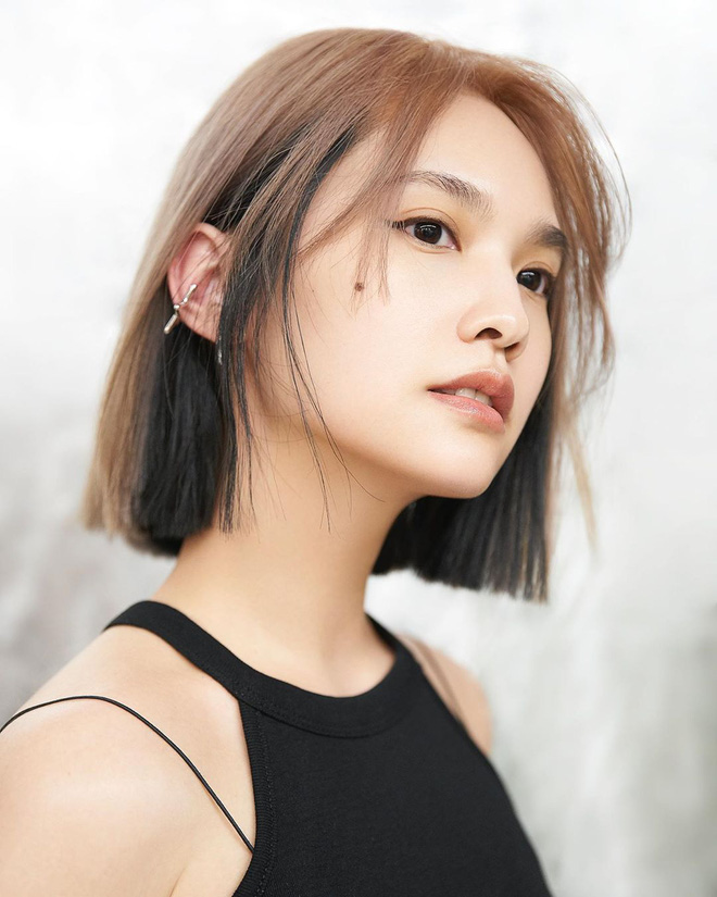 Kiểu tóc sao Hoa-Hàn luôn được nhiều người ưa chuộng nơi giao lưu âm nhạc và lĩnh vực giải trí. Hãy xem hình ảnh liên quan để tìm kiểu tóc sao mà bạn thích!