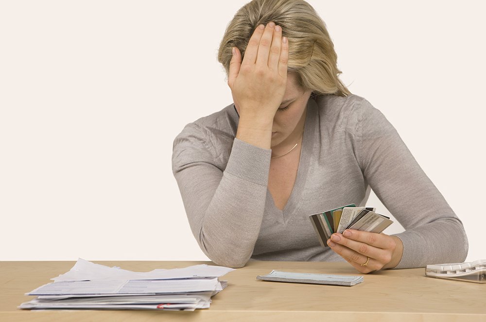 Sử dụng thẻ tín dụng thường xuyên nhưng bạn có hiểu nợ xấu là gì và làm thế nào để bản thân không rơi vào nhóm nợ xấu? - Ảnh 4.