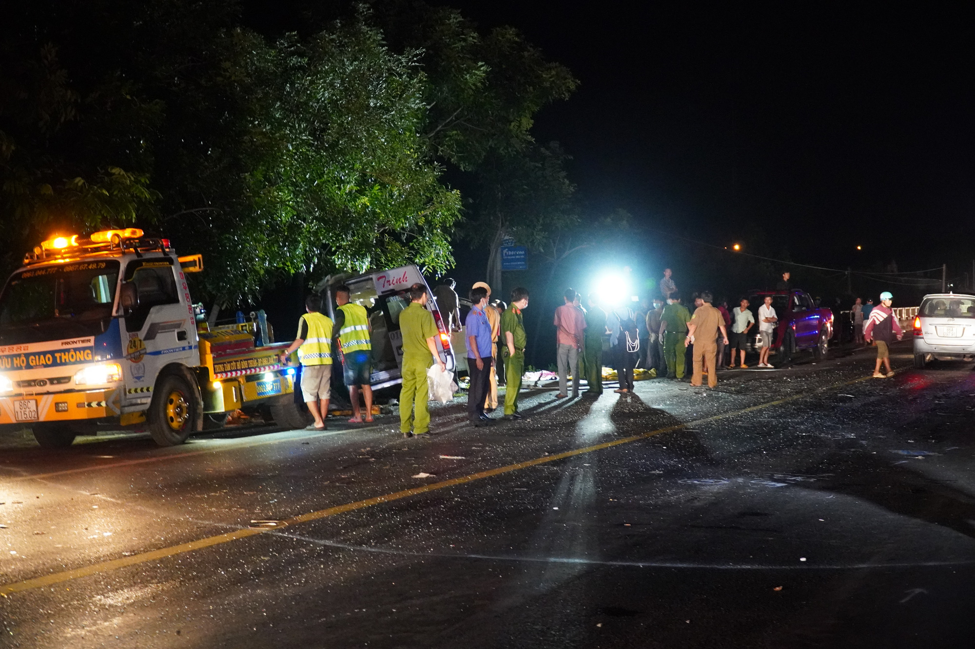 Xác định tài xế gây tai nạn thảm khốc làm 8 người chết tại Bình Thuận - Ảnh 1.