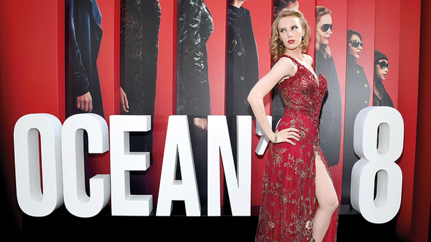 Mỹ nhân Ocean's 8: Cô đào hạng C khiến 2 lãnh đạo cấp cao Hollywood bị sa thải vì ngoại tình chấn động, &quot;bến đỗ&quot; mới khủng không kém - Ảnh 2.
