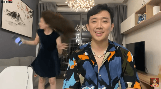 Trấn Thành rủ Hari Won cover nhạc Trịnh Thăng Bình: Chồng mải rap Bigcityboi, vợ thì hoá... Annabelle hát luôn tiếng Hàn - Ảnh 2. Trấn Thành rủ Hari Won cover nhạc Trịnh Thăng Bình: Chồng mải rap Bigcityboi, vợ thì hoá... Annabelle hát luôn tiếng Hàn - Ảnh 2.