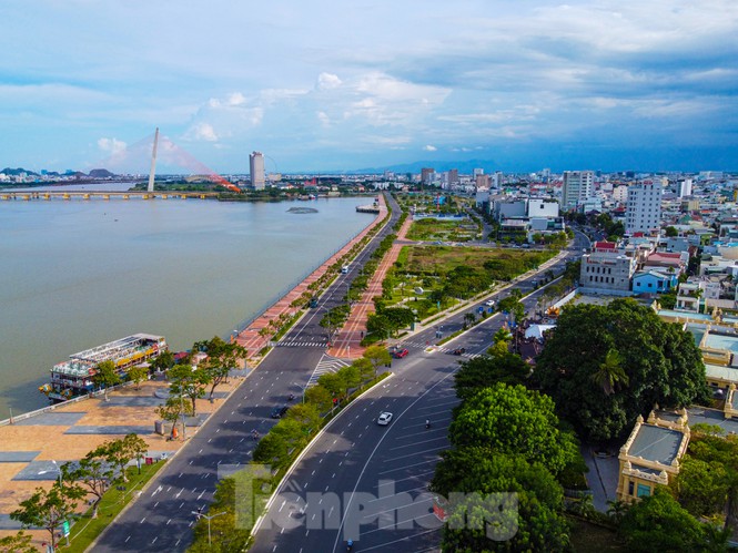 Bay trên Đà Nẵng mùa dịch, nhìn những thời khắc thành phố như 'bất động' - Ảnh 8.