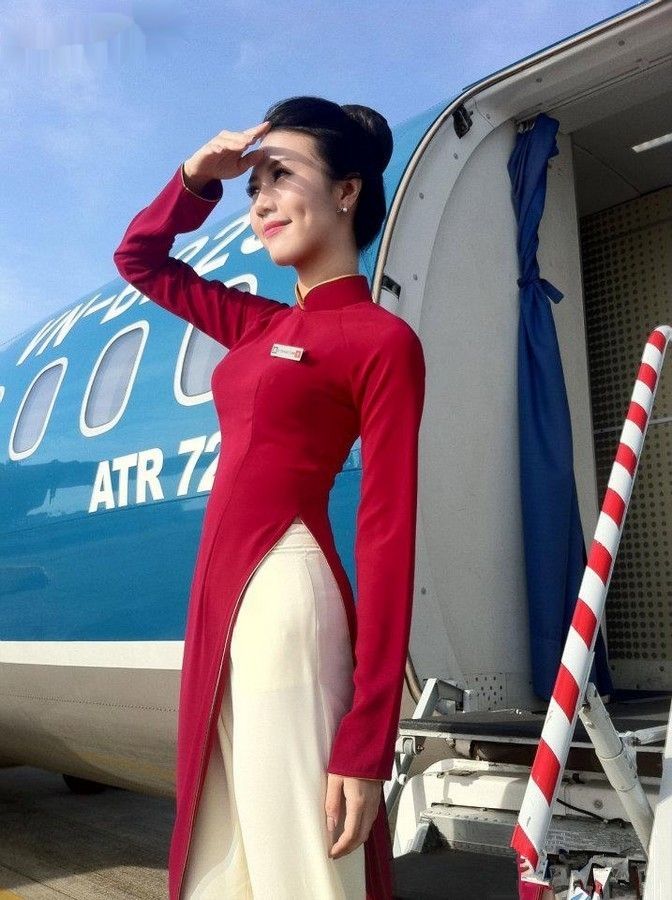 Trải Qua 5 Lần Thay Đổi Đồng Phục Tiếp Viên, Vietnam Airlines Từng Lọt Top  10 Trang Phục Hàng Không Đẹp Nhất Thế Giới Và Được Nhận Xét Là Ngày Càng  Tinh