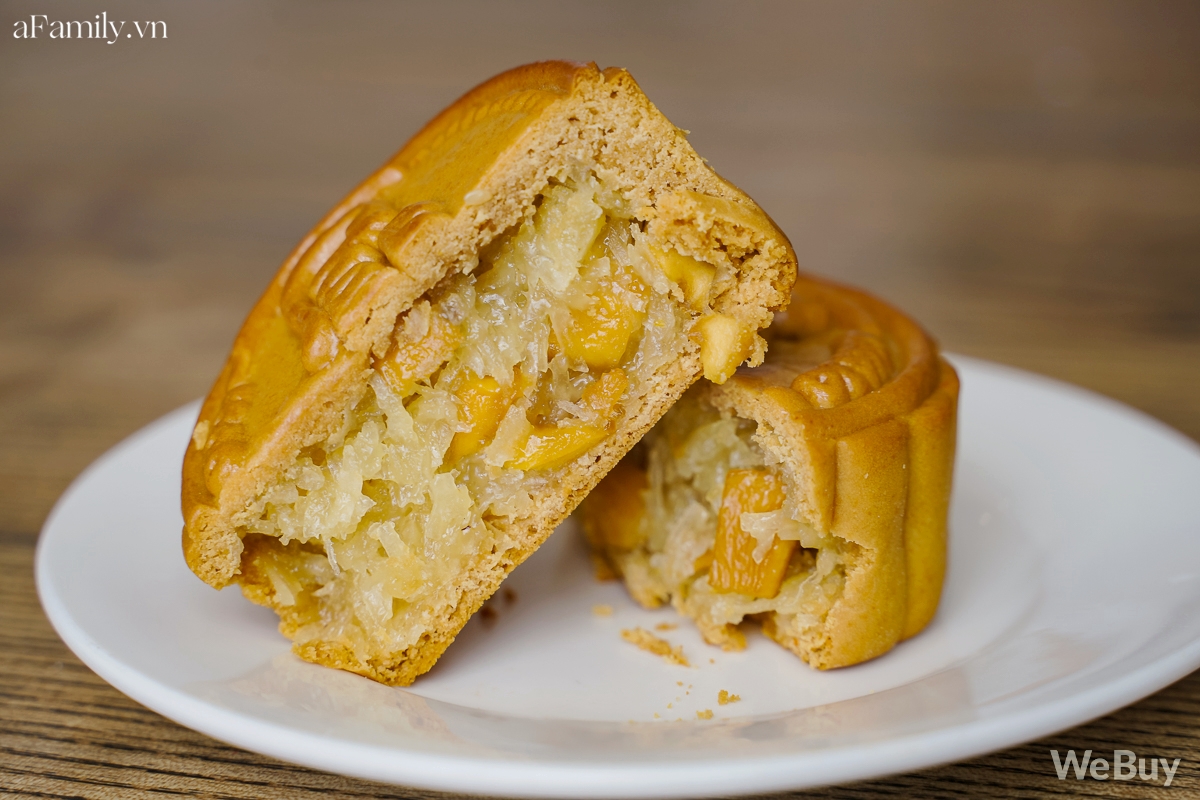 Ăn thử bánh Trung Thu nhân xôi xéo: Hương vị hòa hợp đến lạ nhưng không phải ai cũng thấy ưng - Ảnh 11.