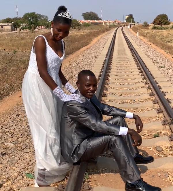 Đám cưới ở châu Phi của hai cặp đôi bản địa thu hút hơn 16 nghìn like, nhìn kỹ lại thấy hóa ra bản sắc Việt Nam tràn ngập thế này! - Ảnh 5.