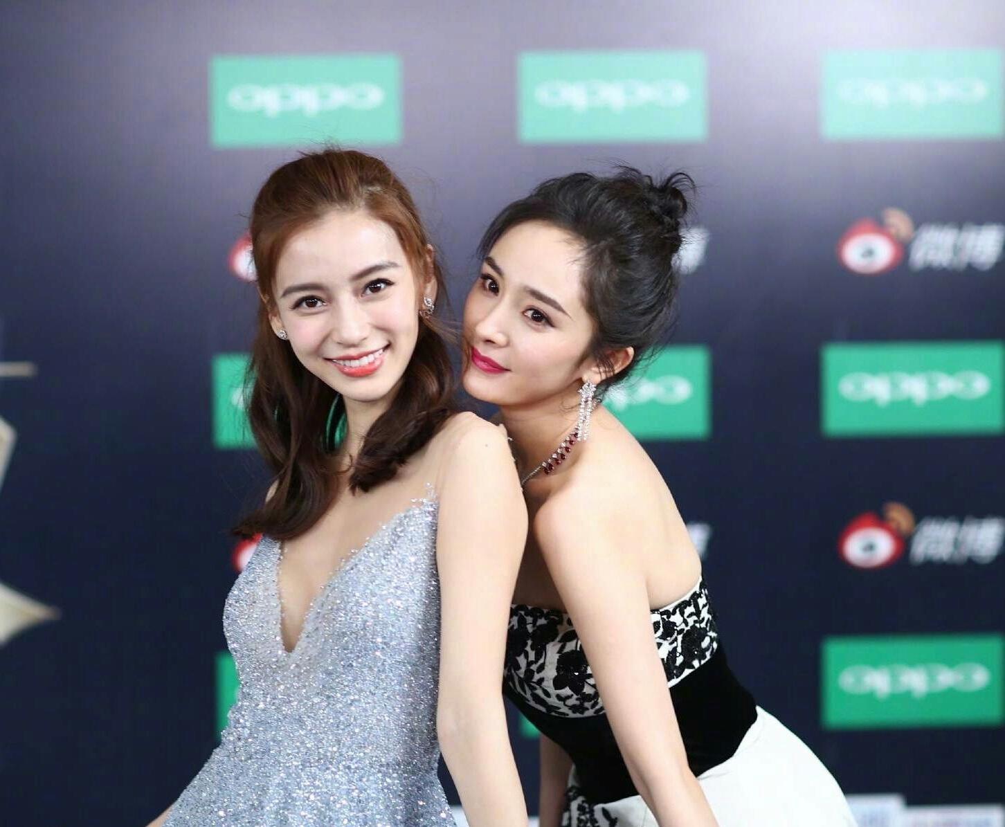 Cuộc chiến visual Angela Baby – Dương Mịch khi chung khung hình: Đều đẹp như nữ thần nhưng nàng Bạch Thiển vẫn "thắng thế" nhờ màu son - Ảnh 3. Cuộc chiến visual Angela Baby – Dương Mịch khi chung khung hình: Đều đẹp như nữ thần nhưng nàng Bạch Thiển vẫn "thắng thế" nhờ màu son - Ảnh 3.