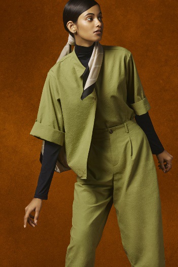 Bộ sưu tập UNIQLO x HANA TAJIMA mùa Thu/Đông 2020 chính thức lên kệ vào ngày 7/8 - Ảnh 6. Bộ sưu tập UNIQLO x HANA TAJIMA mùa Thu/Đông 2020 chính thức lên kệ vào ngày 7/8 - Ảnh 6.