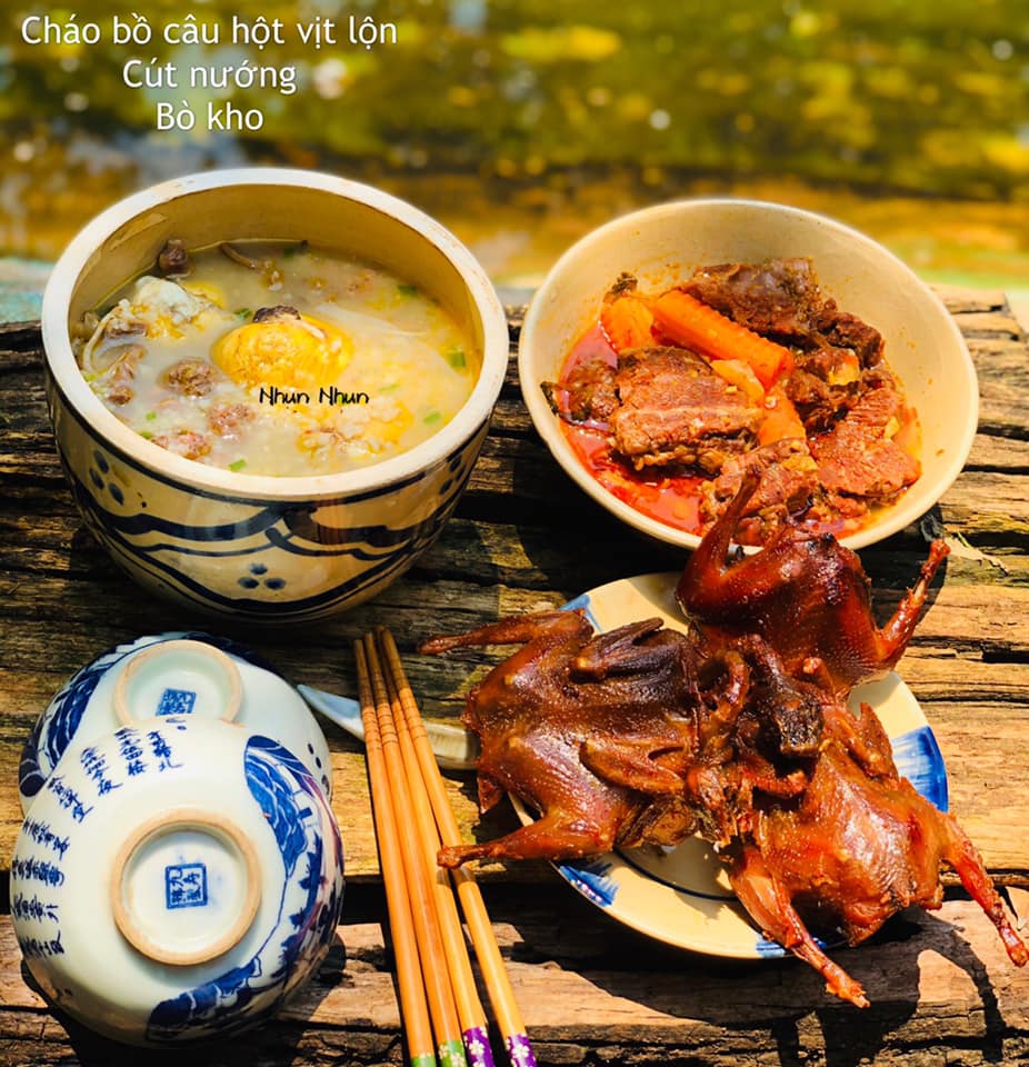 Gái Xinh Mê Nấu Ăn Đến Nỗi Quên Cả Việc Lấy Chồng, Nhìn Mâm Cơm 