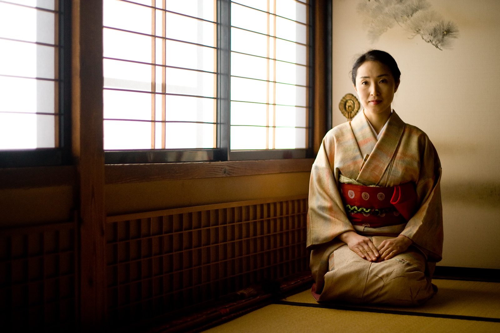 Измена японских женщин. Японская жена. Супруги Япония. Японские женщины фото в жизни. Япония муж и жена.