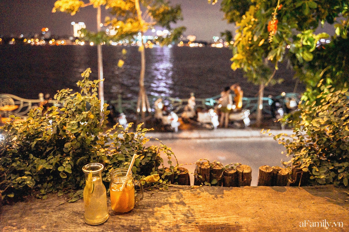 5 quán cafe view ngay bờ hồ Tây siêu đẹp dành cho chị em đi chơi 