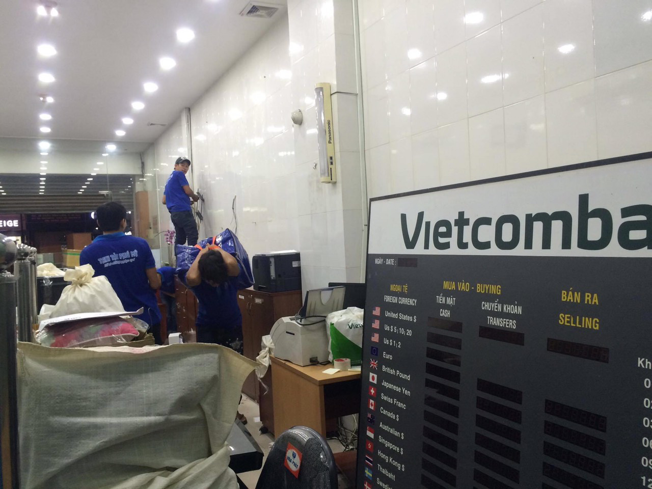 Dịch vụ chuyển nh&agrave; trọn g&oacute;i gi&aacute; rẻ TP. HCM giảm gi&aacute; 20% m&ugrave;a Covid. - Ảnh 1.