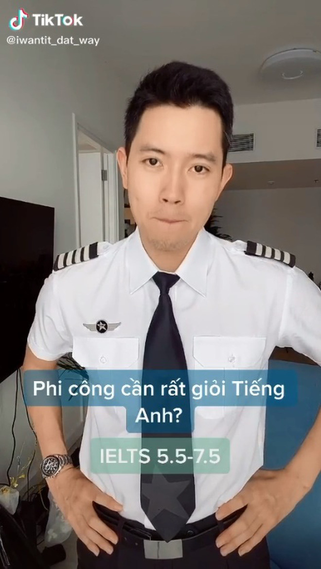 Cơ trưởng trẻ nhất Việt Nam - Quang Đạt tiết lộ những bí mật ít người biết về chi phí học tập và thu nhập siêu &quot;khủng&quot; của nghề phi công - Ảnh 2.