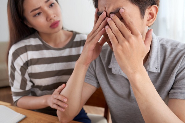 Bỏ 10 triệu để tặng sinh nhật mẹ vợ nhưng sau khi nhìn thấy món quà "khủng" của vợ, tôi loạng choạng không tin vào mắt mình - Ảnh 1. Bỏ 10 triệu để tặng sinh nhật mẹ vợ nhưng sau khi nhìn thấy món quà "khủng" của vợ, tôi loạng choạng không tin vào mắt mình - Ảnh 1.