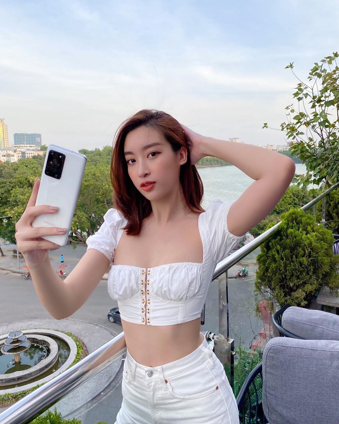 Đỗ Mỹ Linh nay đã khác xưa lắm rồi, đụng hàng với Hương Giang mà chẳng kém cạnh về độ "chất" - Ảnh 9. Đỗ Mỹ Linh nay đã khác xưa lắm rồi, đụng hàng với Hương Giang mà chẳng kém cạnh về độ "chất" - Ảnh 9.