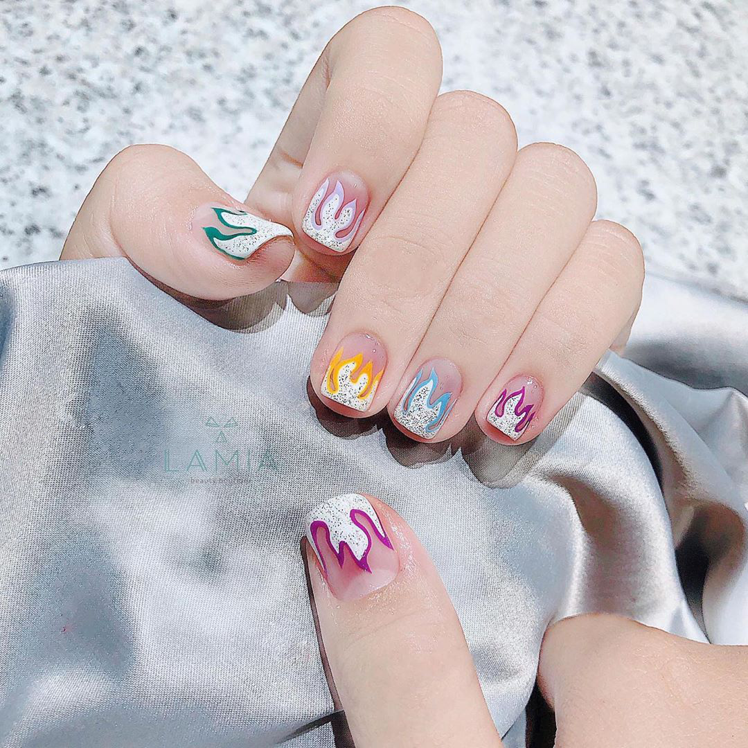 Ngọc Trinh thế mà cũng có lúc tụt trend: Mê BLACKPINK lắm mà giờ mới đi làm nail giống Jennie trong MV cũ  - Ảnh 9.